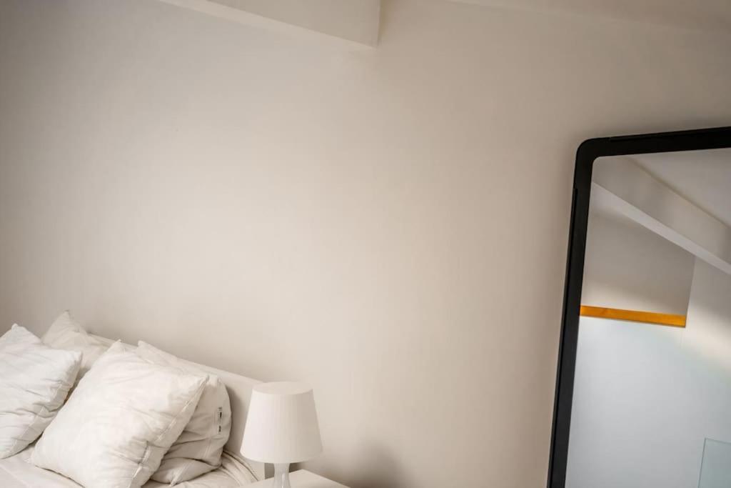 Charming Studio With Ac And Loft On Ground Floor ลิสบอน ภายนอก รูปภาพ